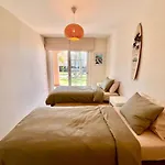 Sea View Duplex Private Jacuzzi, Garden, Terras And Shared Pool