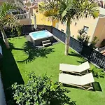 Apartment Sea View Duplex Private Jacuzzi, Garden, Terras And Shared Pool Palm-mar