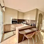 Apartment Sea View Duplex Private Jacuzzi, Garden, Terras And Shared Pool *