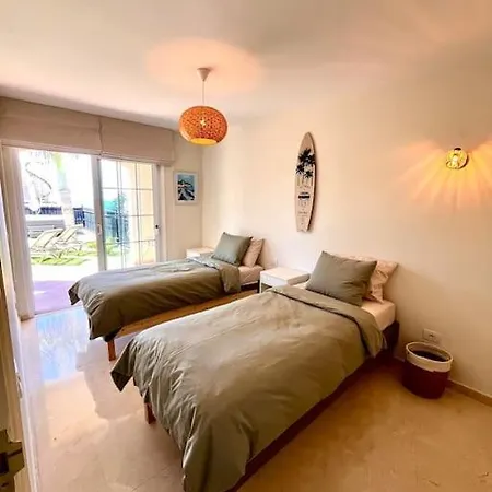 Appartement Sea View Duplex Private Jacuzzi, Garden, Terras&shared Pool *