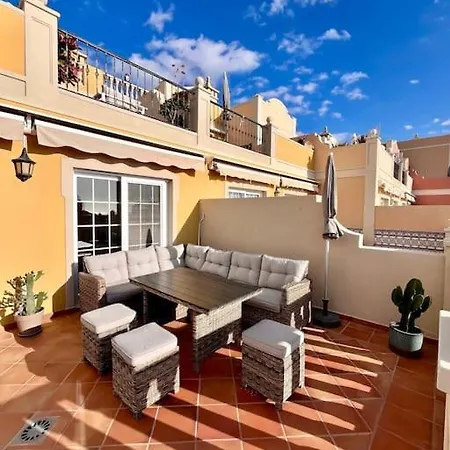 Sea View Duplex Private Jacuzzi, Garden, Terras And Shared Pool Lägenhet Palm-mar